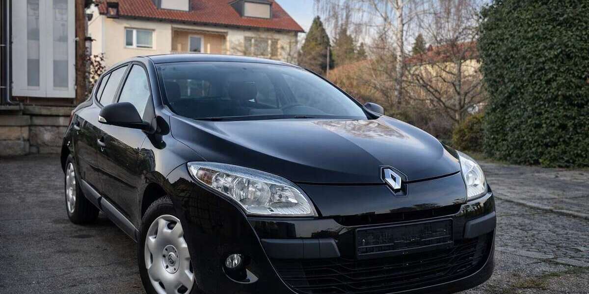 Renault Megane 123.360 km 3.900 &euro; Maisach 82216
