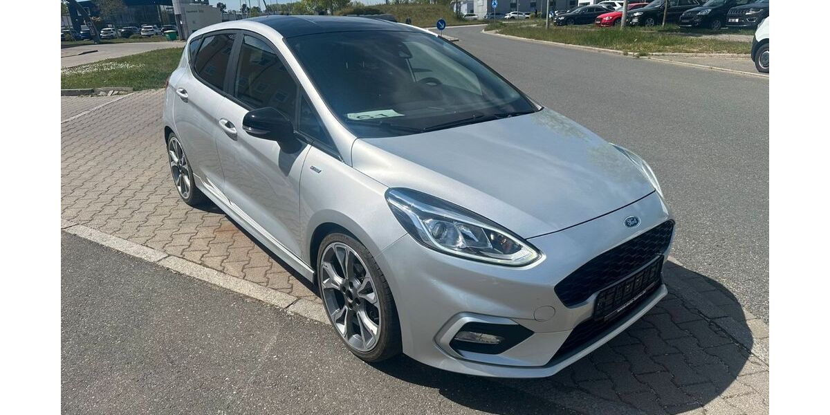 Ford Fiesta 89.950 km 9.950 &euro; Fürth 90763