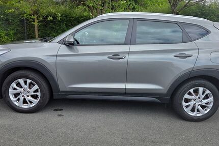 Hyundai TUCSON 157.600 km 14.750 &euro; Bremen-Stuhr 28816