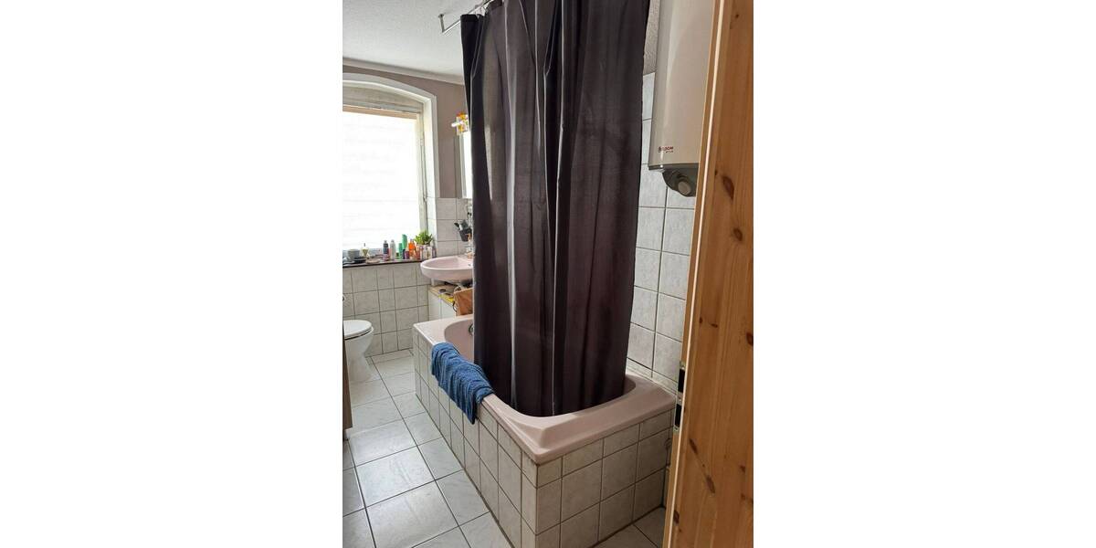 Mehrfamilienhaus, Wohnhaus Oschatz Lonnewitz - 6 Zimmer, 151 m&sup2;, 165.000&euro; | Angebot:25801285