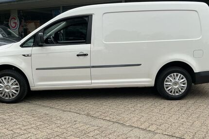 VW Caddy 97.113 km 11.990 &euro; Wendeburg 38176
