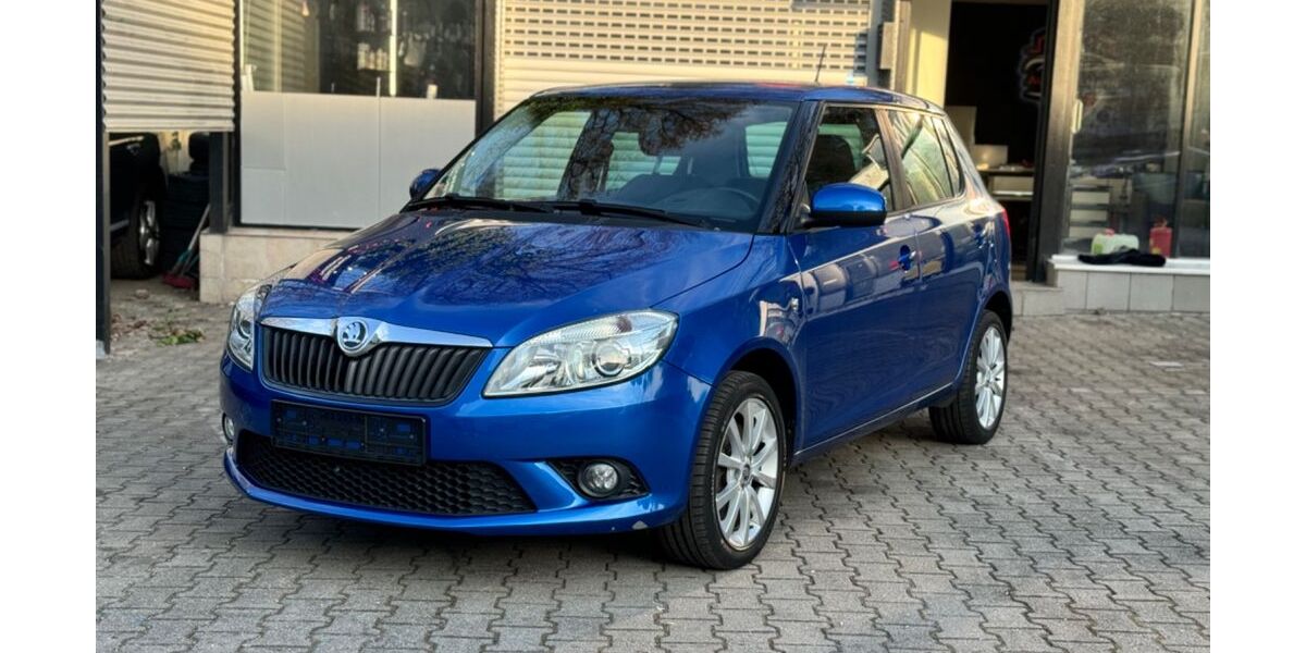 Skoda Fabia 119.014 km 6.890 &euro; münchen 81671