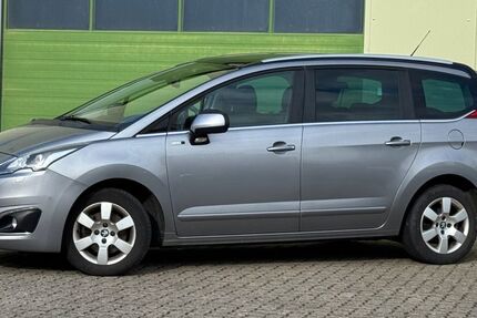 Peugeot 5008 133.870 km 7.895 € Brüsewitz 19071