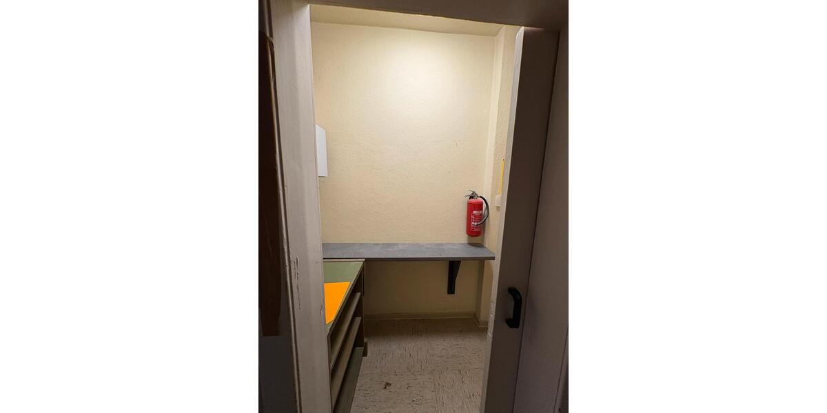 Pizzeria Imbiss Büro - Ladenfläche in Wagenfeld zu vermieten zimmer