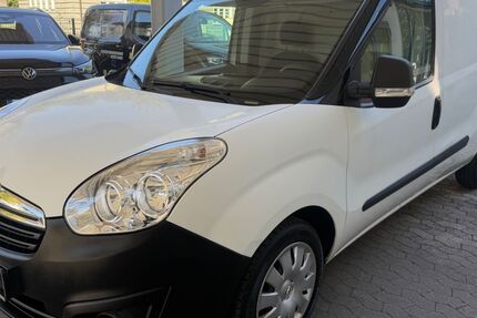Opel Combo 76.955 km 7.990 &euro; Köln 50827