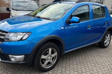 Dacia Sandero 153.000 km 3.900 &euro; Saarbrücken 66128