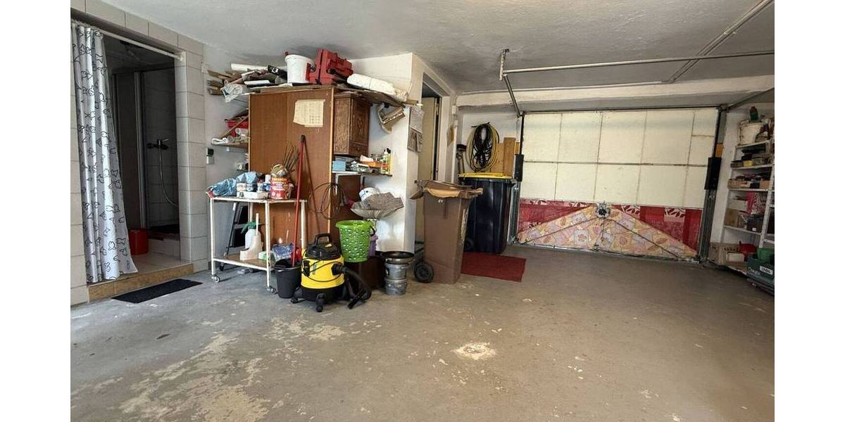 Einfamilienhaus Simbach am Inn / Kirchberg Simbach - 8 Zimmer, 215 m&sup2;, 320.000&euro; | Angebot:26817265