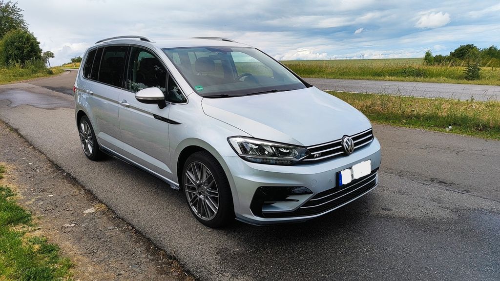 VW Touran 129.000 km 17.550 &euro; Flörsheim-Dalsheim 67592
