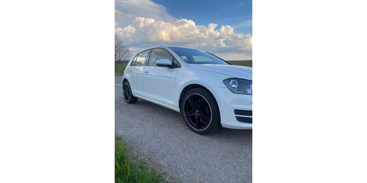 VW Golf 144.000 km 8.900 &euro; Dauchingen 78083