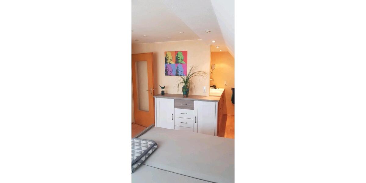 Dachgeschoßwohnung Lilienthal - 3 Zimmer, 65 m&sup2;, 495&euro; | Angebot:26102095