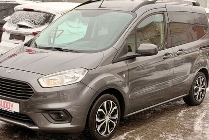 Ford Tourneo Courier 115.000 km 9.999 &euro; Königs Wusterhausen 15711