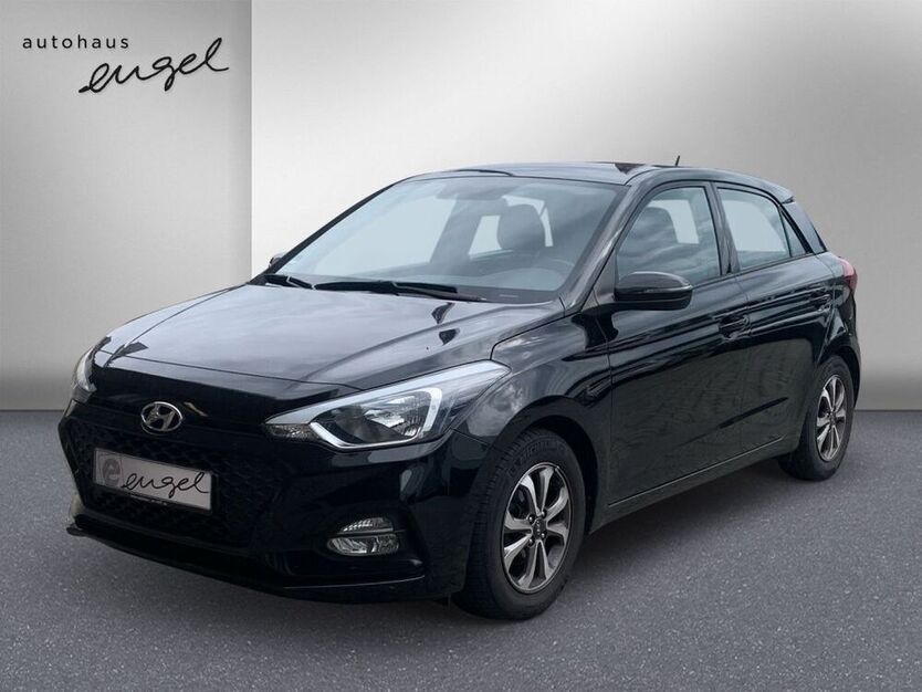 i20