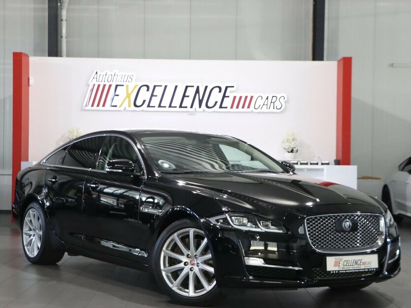 Jaguar XJ 3.0D V6 PREMIUM LUXURY / PANORAMA / LED 46.000 km 26.989 € Hamm 59077