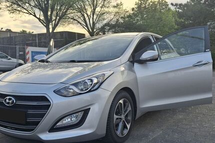 Hyundai i30 100.000 km 10.200 &euro; Berlin 14169
