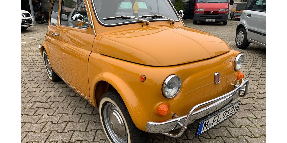 Fiat 500 25.000 km 11.990 &euro; München 81825