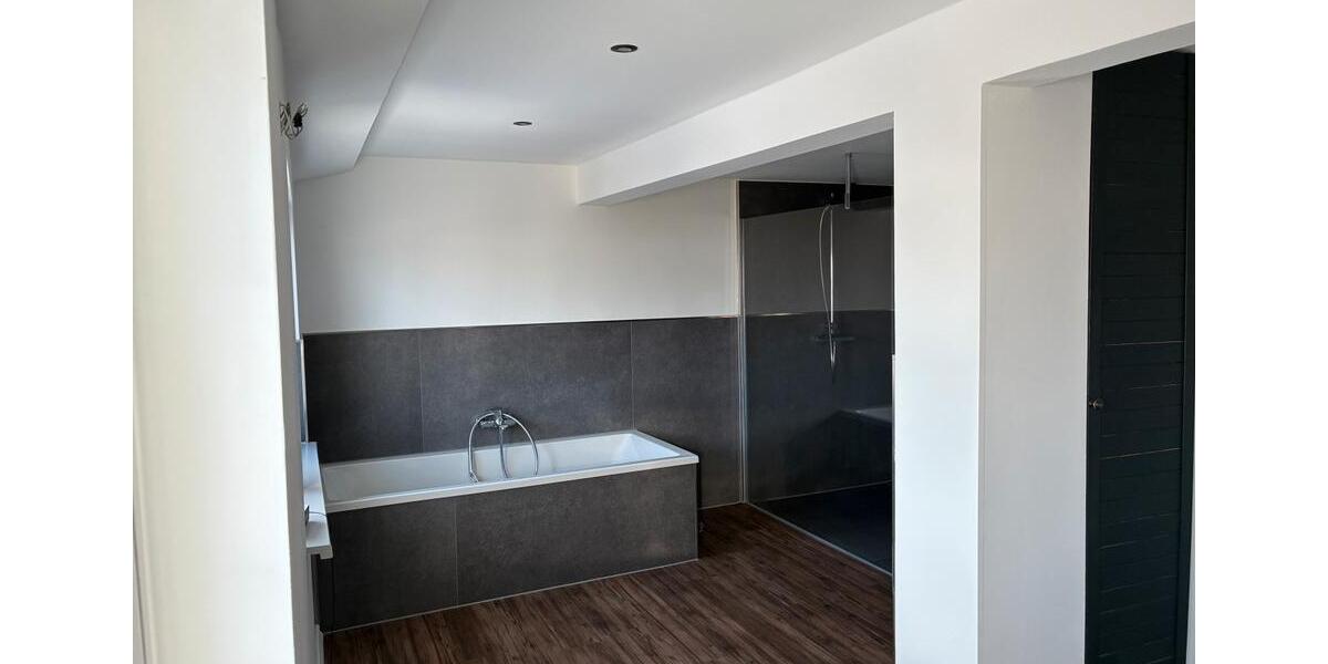 Reihenhaus Laage - 3 Zimmer, 120 m&sup2;, 350.000&euro; | Angebot:25157884