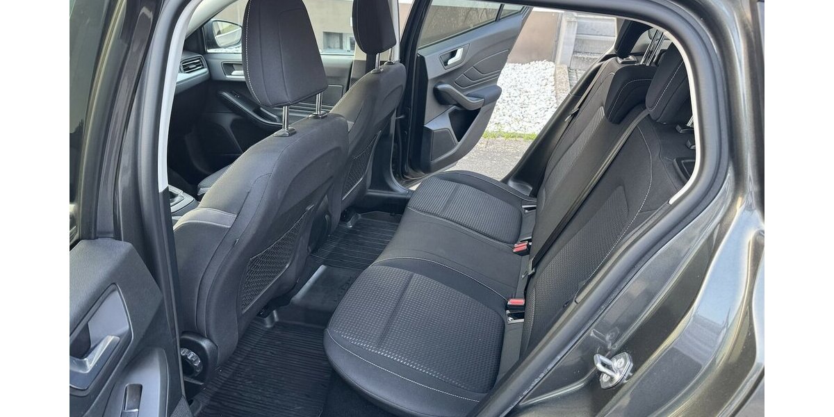 Ford Focus EcoBlue.Nav.Temp.Serv-Neu.EU6 GARANTIE.1Hd 93.000 km 12.900 &euro; Erftstadt 50374