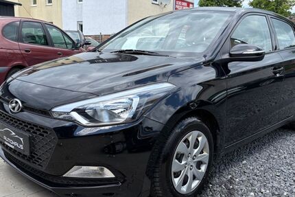 Hyundai i20 164.000 km 5.490 &euro; Eisenach 99817