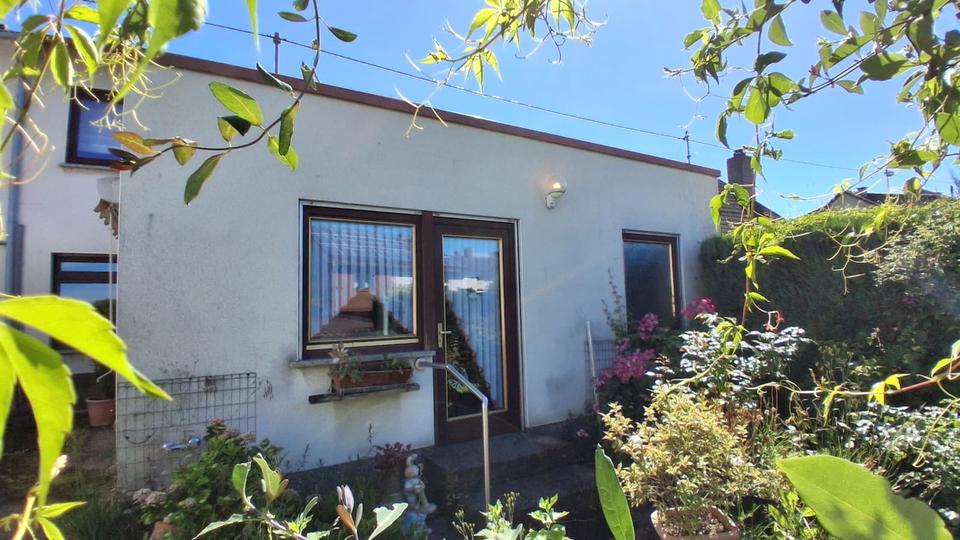 Doppelhaushälfte Püttlingen - 4 Zimmer, 116 m&sup2;, 149.000&euro; | Angebot:27014472