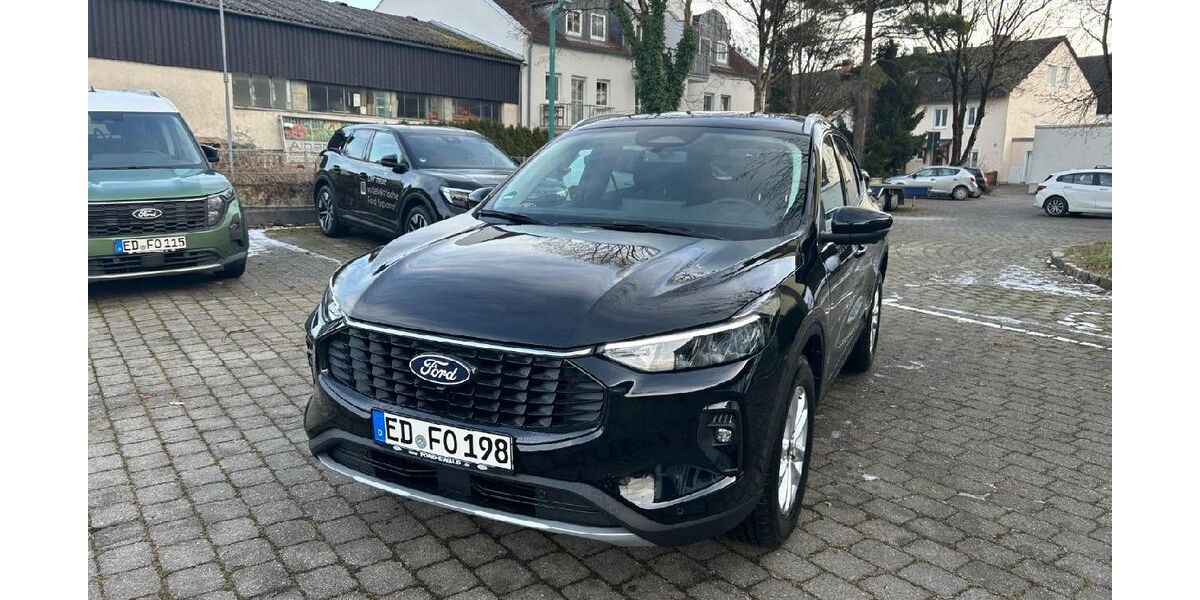 Ford Kuga 8.804 km 32.489 &euro; Erding 85435