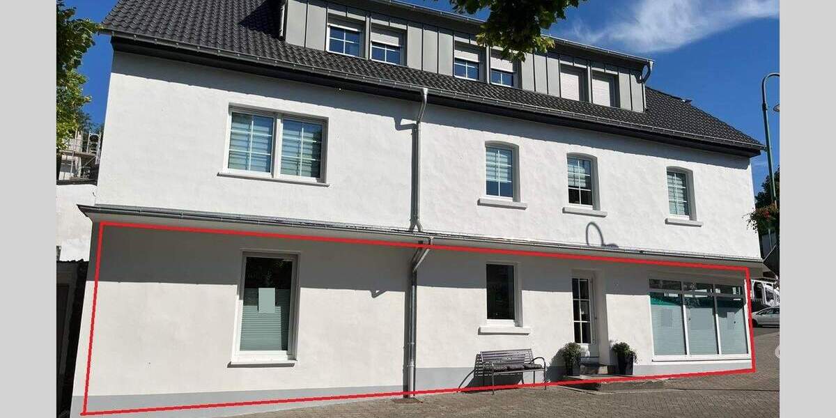 Moderne Büro-, Praxis- oder Einzelhandelsfläche in zentraler Lage von Kierspe-Dorf zu vermieten! 3 zimmer