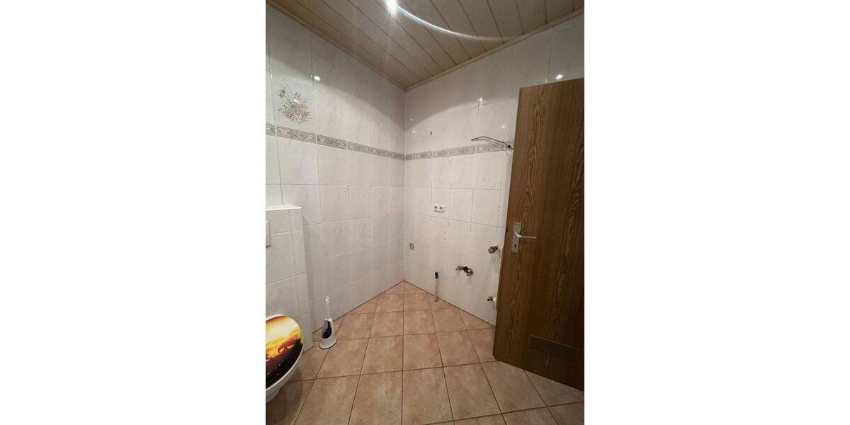 Etagenwohnung Hof Innenstadt - 2 Zimmer, 64 m&sup2;, 120.000&euro; | Angebot:26862994