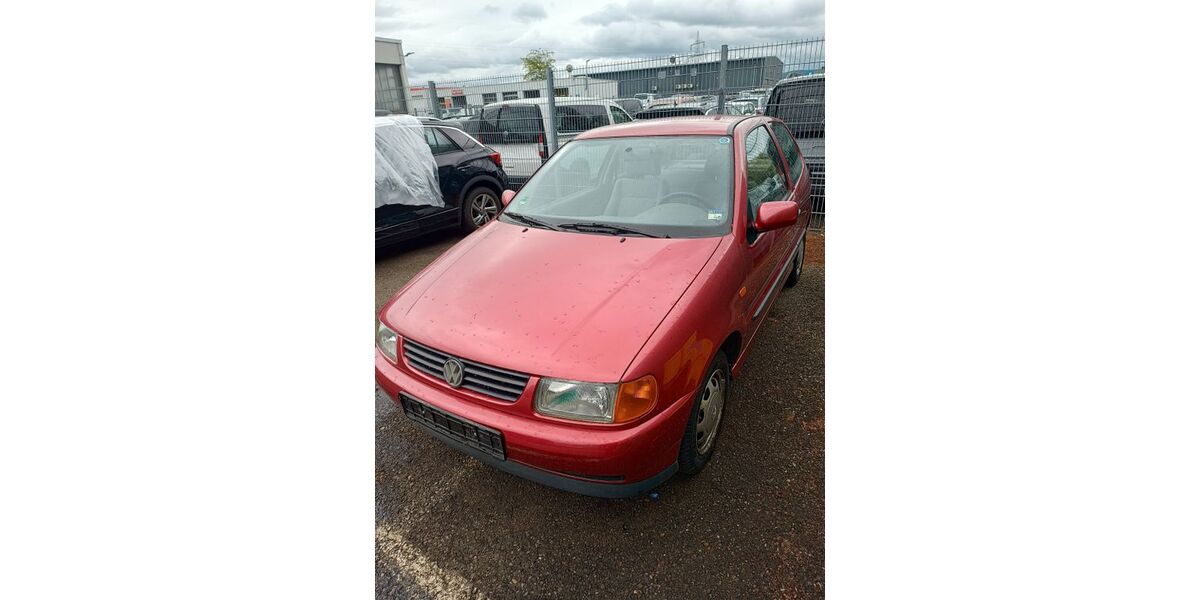 VW Polo 82.800 km 2.200 &euro; Pfullingen 72793