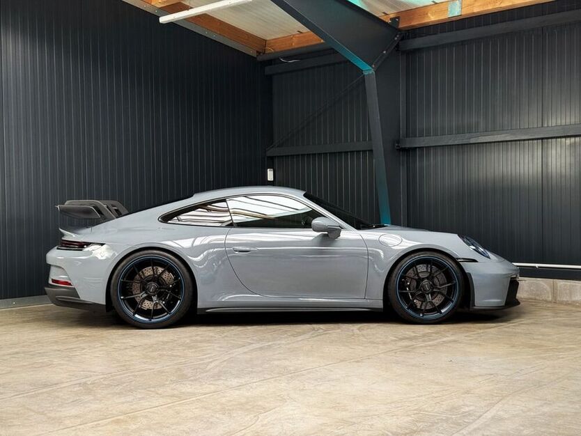 992
