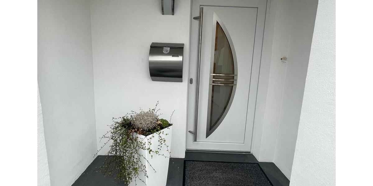 Erdgeschoßwohnung Kamp-Lintfort Lintfort - 5 Zimmer, 88 m&sup2;, 1.350&euro; | Angebot:24780227