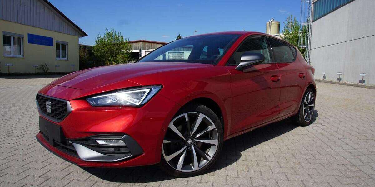 Seat Leon 27.360 km 22.495 &euro; Parkstetten 94365