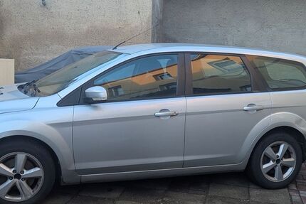 Ford Focus 220.000 km 1.200 &euro; Bitterfeld-Wolfen 06767