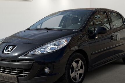 Peugeot 207 154.308 km 1.799 &euro; Berlin 12681