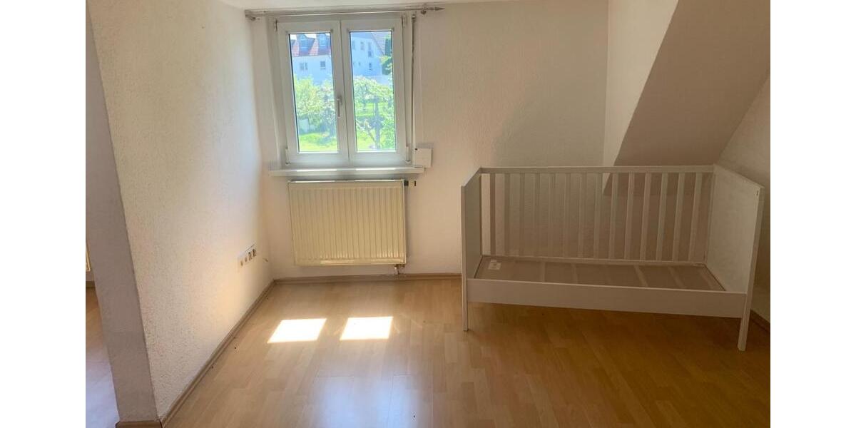 Doppelhaushälfte Giengen an der Brenz - 5 Zimmer, 120 m&sup2;, 1.500&euro; | Angebot:25774773