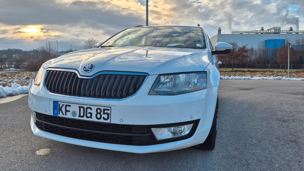 Skoda Octavia 84.771 km 9.990 &euro; Kaufbeuren 87600