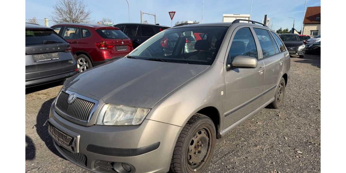Skoda Fabia 234.233 km 990 &euro; Elsterwerda 04910