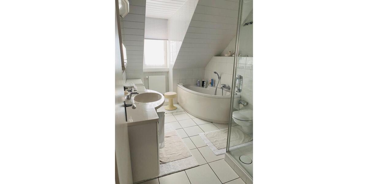 Einfamilienhaus Lengede - 7 Zimmer, 143 m&sup2;, 395.000&euro; | Angebot:25360624