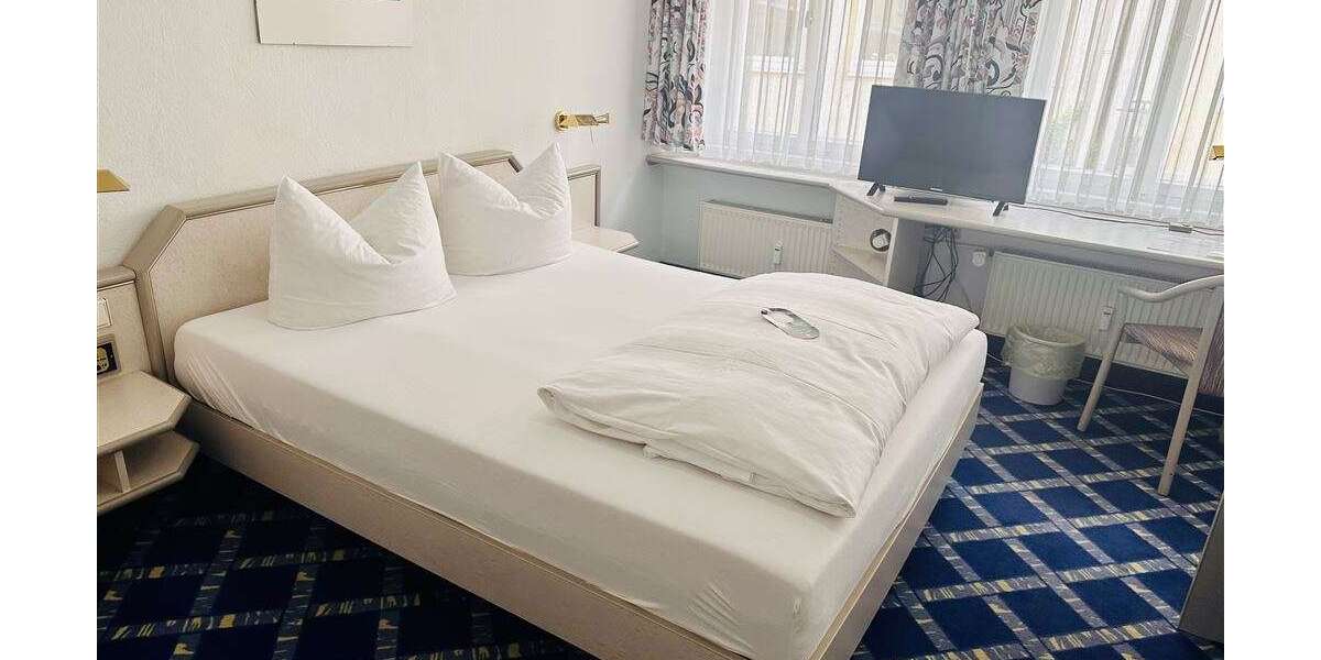 Einfamilienhaus Coburg - 10 Zimmer, 300 m&sup2;, 448.000&euro; | Angebot:27130155