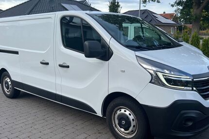 Renault Trafic 147.000 km 15.400 &euro; Apen 26689