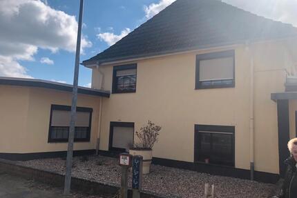 2 Zimmer Wohnung in Kommern