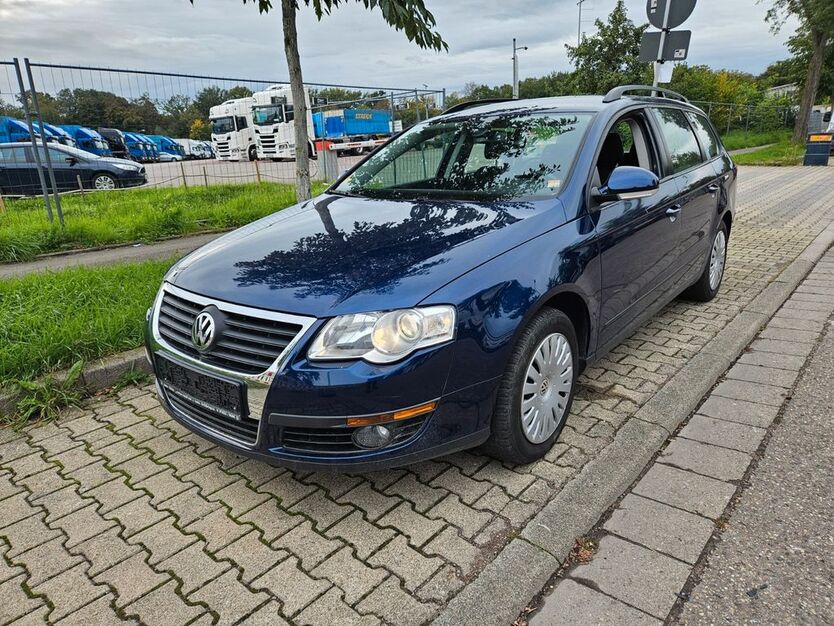 VW Passat 194.258 km 2.950 € Freiburg 79110
