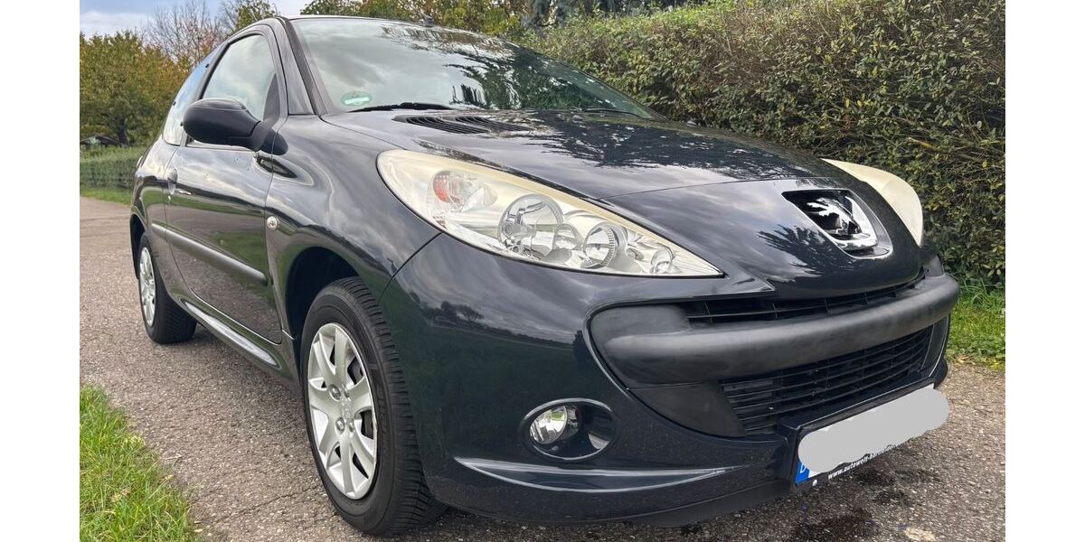 Peugeot 206 62.000 km 3.000 &euro; Ludwigsburg 71636