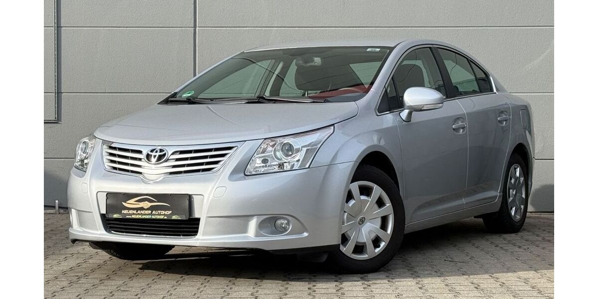 Toyota Avensis 62.000 km 9.290 &euro; Bremen 28199