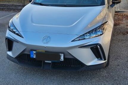 MG 4 20.500 km 18.500 &euro; München 80805