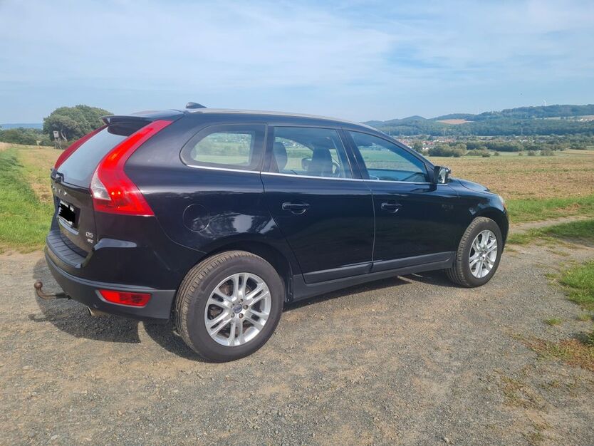 Volvo XC60 270.500 km 8.200 € Lahntal 35094