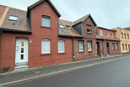 Haus Tangermünde - 7 Zimmer, 100 m&sup2;, 174.500&euro; | Angebot:24824980