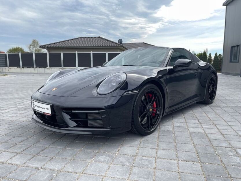 992