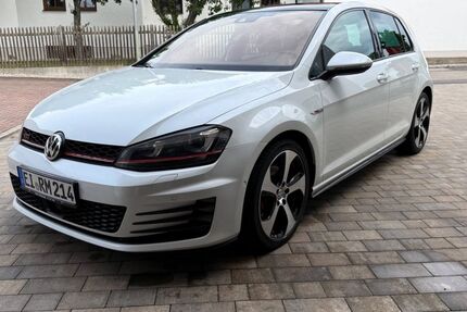 VW Golf 120.000 km 17.999 &euro; Mindelstetten 93349