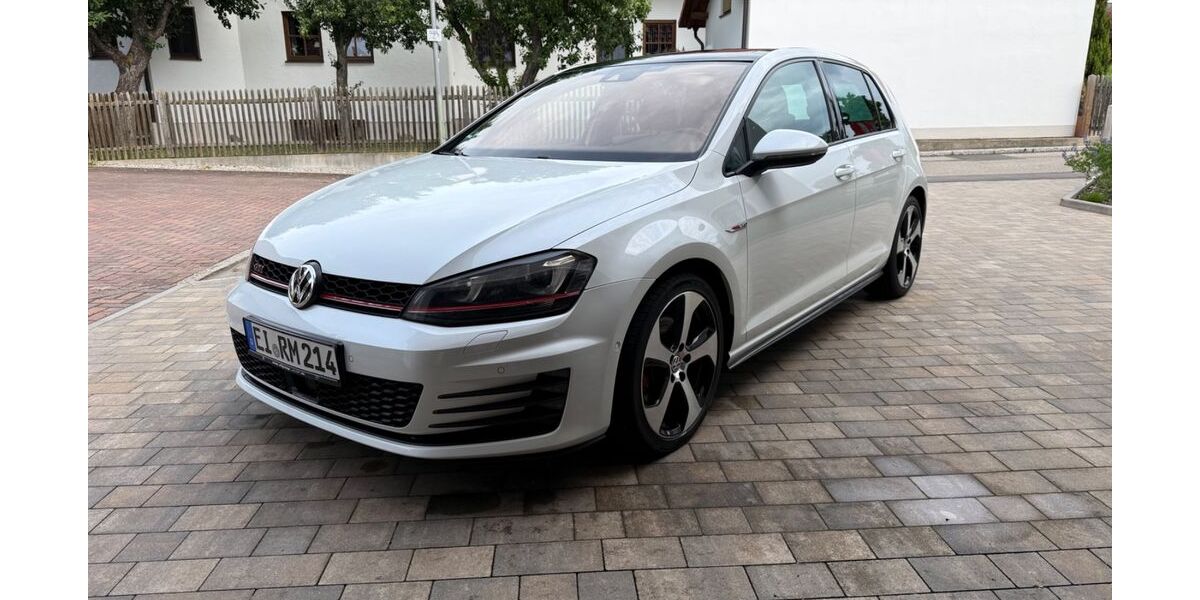 VW Golf 120.000 km 17.999 &euro; Mindelstetten 93349