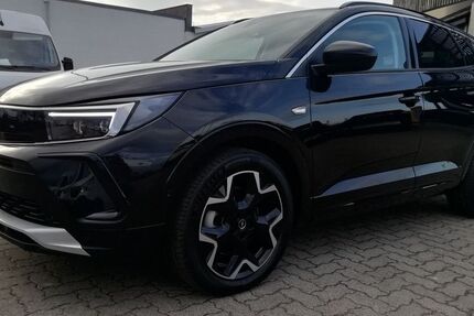 Opel Grandland (X) 22.563 km 32.900 &euro; Rathenow 14712