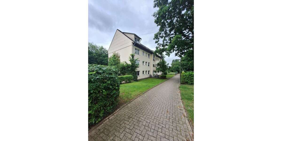Etagenwohnung Osnabrück Hellern - 4 Zimmer, 83 m&sup2;, 670&euro; | Angebot:26960787